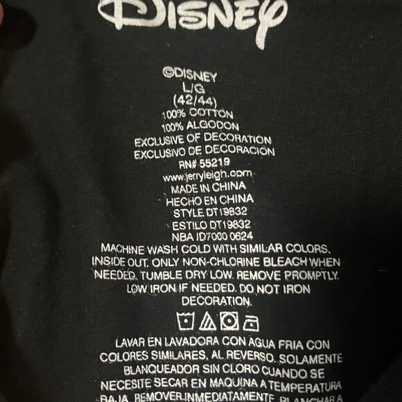 Disney Mickey Mouse Embroidered Pocket Tee | Classic Black T-Shirt (L) - Picture 9 of 11